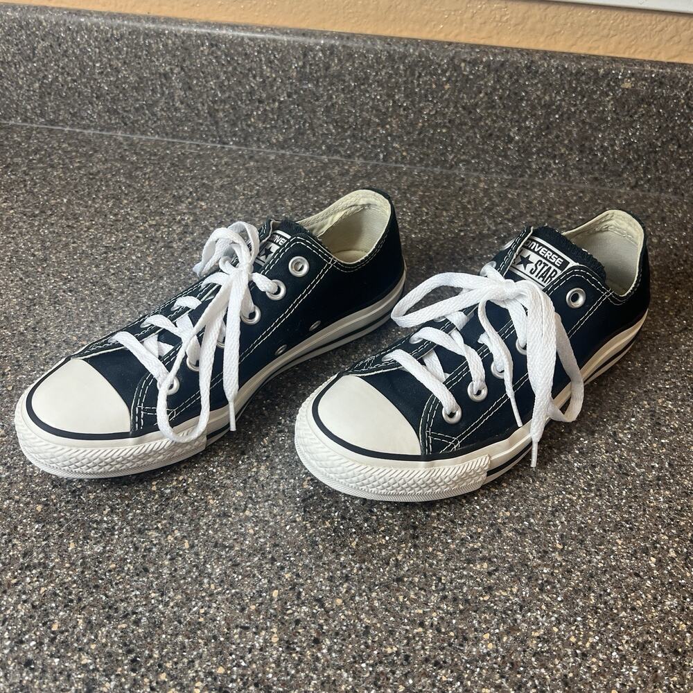 Converse All Star Low Top Womens Sz 7 Classic Black Canvas Sneaker Skate Lace Up - Picture 3 of 12